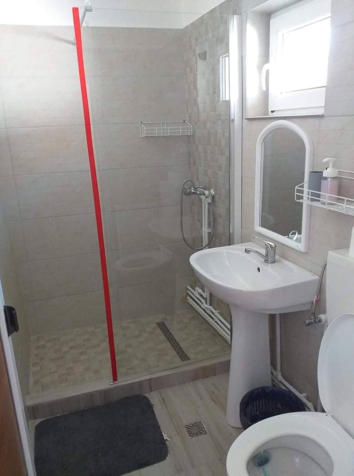 Cris & Mona Hotel Săpînţa Eksteriør billede