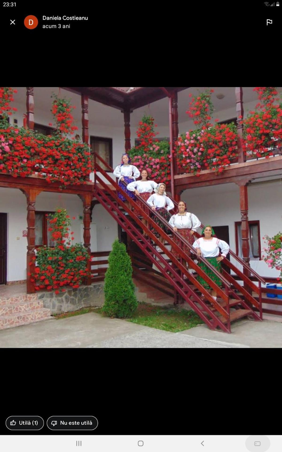 Cris & Mona Hotel Săpînţa Eksteriør billede