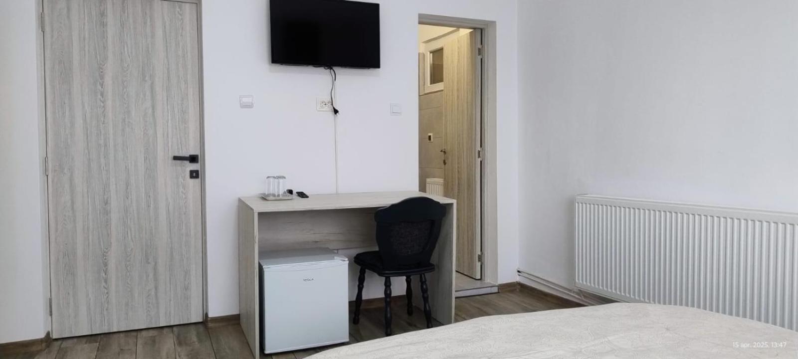 Cris & Mona Hotel Săpînţa Eksteriør billede